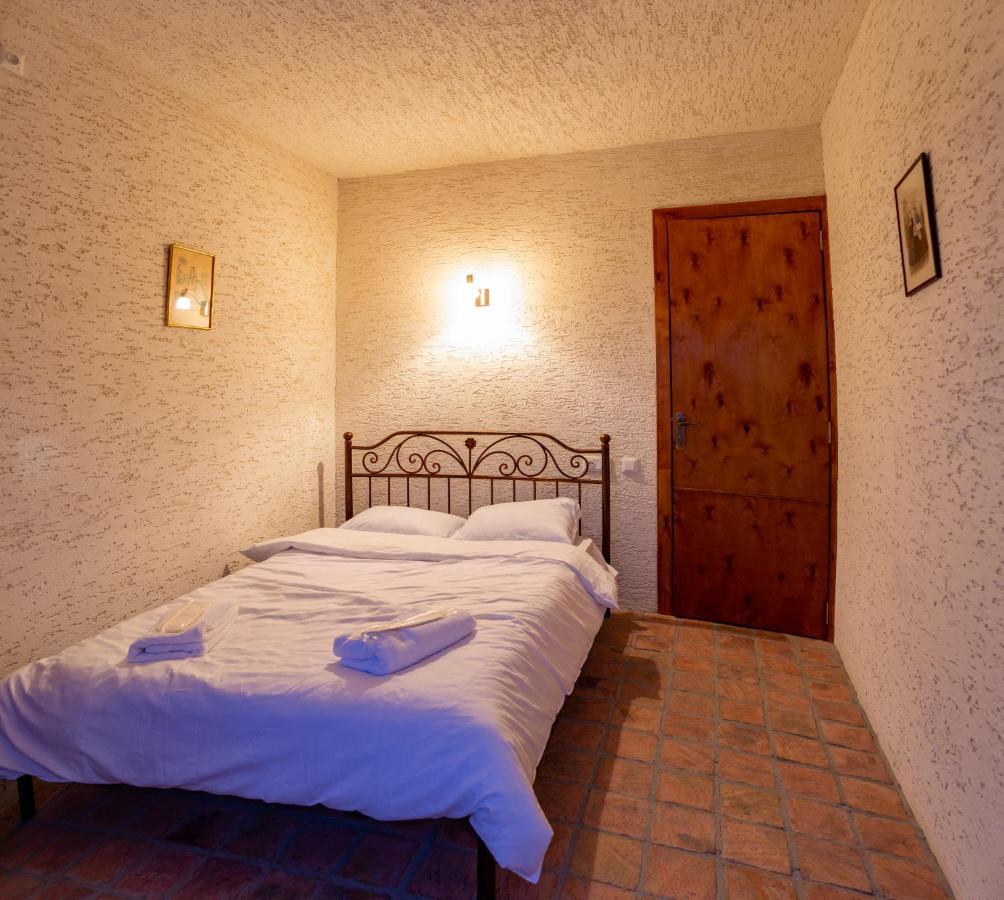 Chateau Tetri Bairagebi White Flags Kisiskhevi Exteriör bild